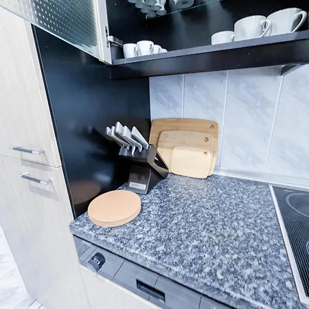 דירה Alfa 3 6 Betten Zuffenhausen Porsche Bosch Bz Wlan Ebk Wm *