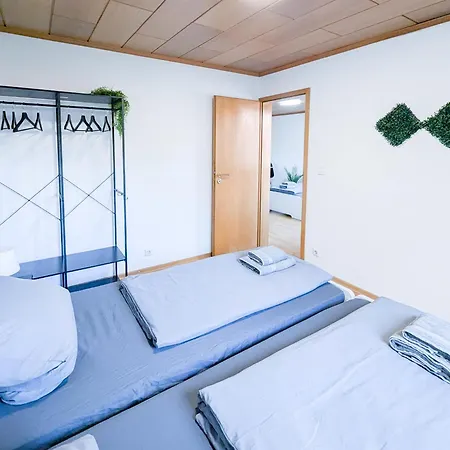 Alfa 3 6 Betten Zuffenhausen Porsche Bosch Bz Wlan Ebk Wm Lejlighed *