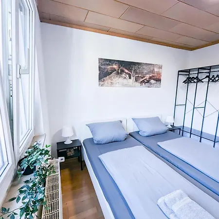 Apartman Alfa 3 6 Betten Zuffenhausen Porsche Bosch Bz Wlan Ebk Wm