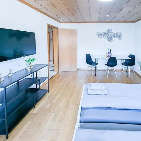 Alfa 3 6 Betten Zuffenhausen Porsche Bosch Bz Wlan Ebk Wm * Stuttgart