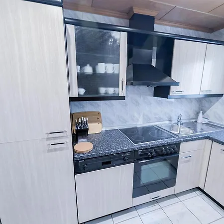 Alfa 3 6 Betten Zuffenhausen Porsche Bosch Bz Wlan Ebk Wm Lejlighed *