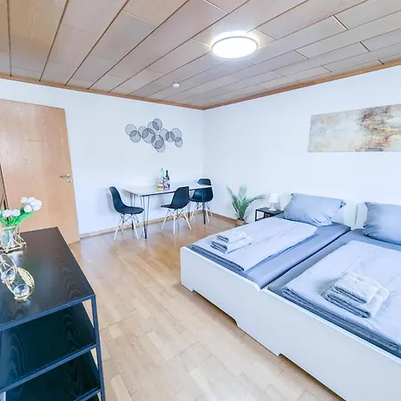 Alfa 3 6 Betten Zuffenhausen Porsche Bosch Bz Wlan Ebk Wm * 슈투트가르트